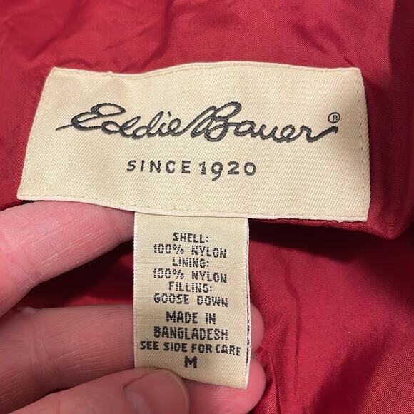 Eddie Bauer Brand Women's Size Medium Maroon Puff Down Vest Zipper Front - Picture 4 of 4